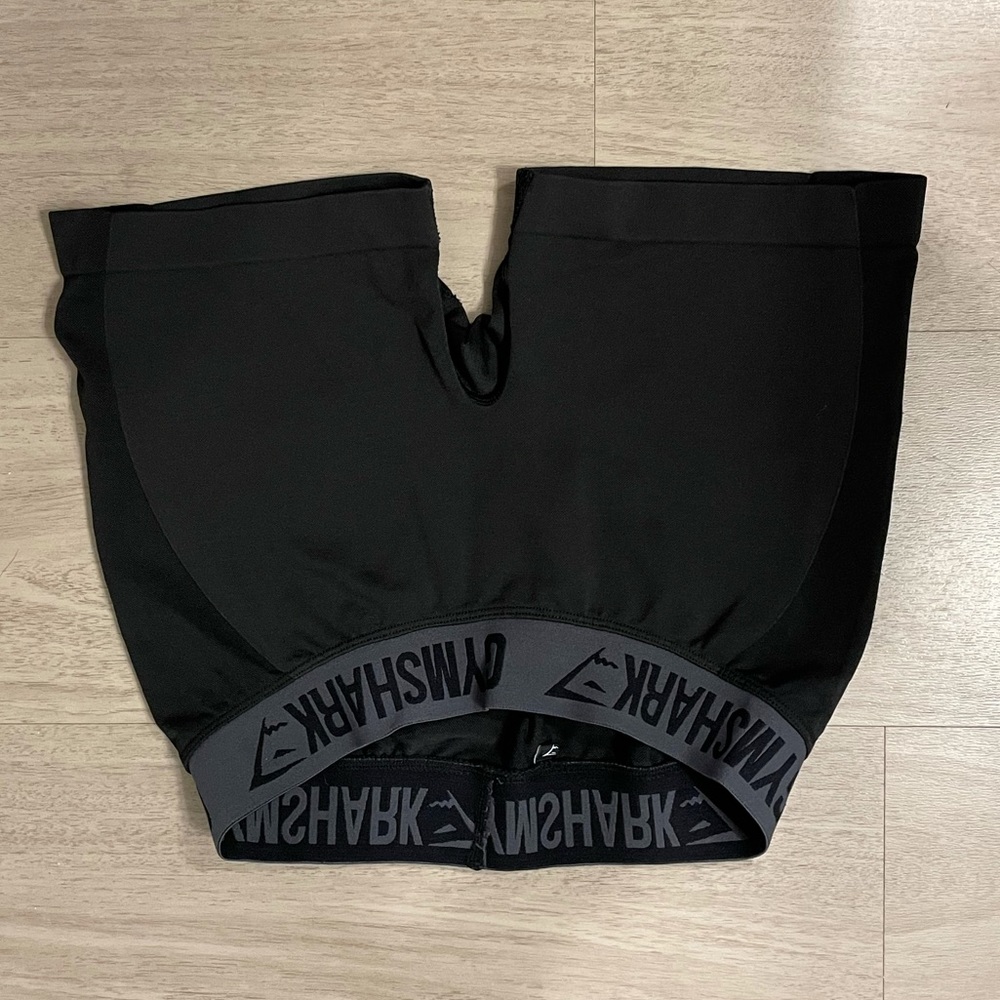 M Gymshark Flex Shorts Black